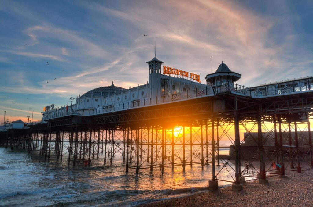 Navigating the Waves: Top 10 Piers for Local UK Cruising