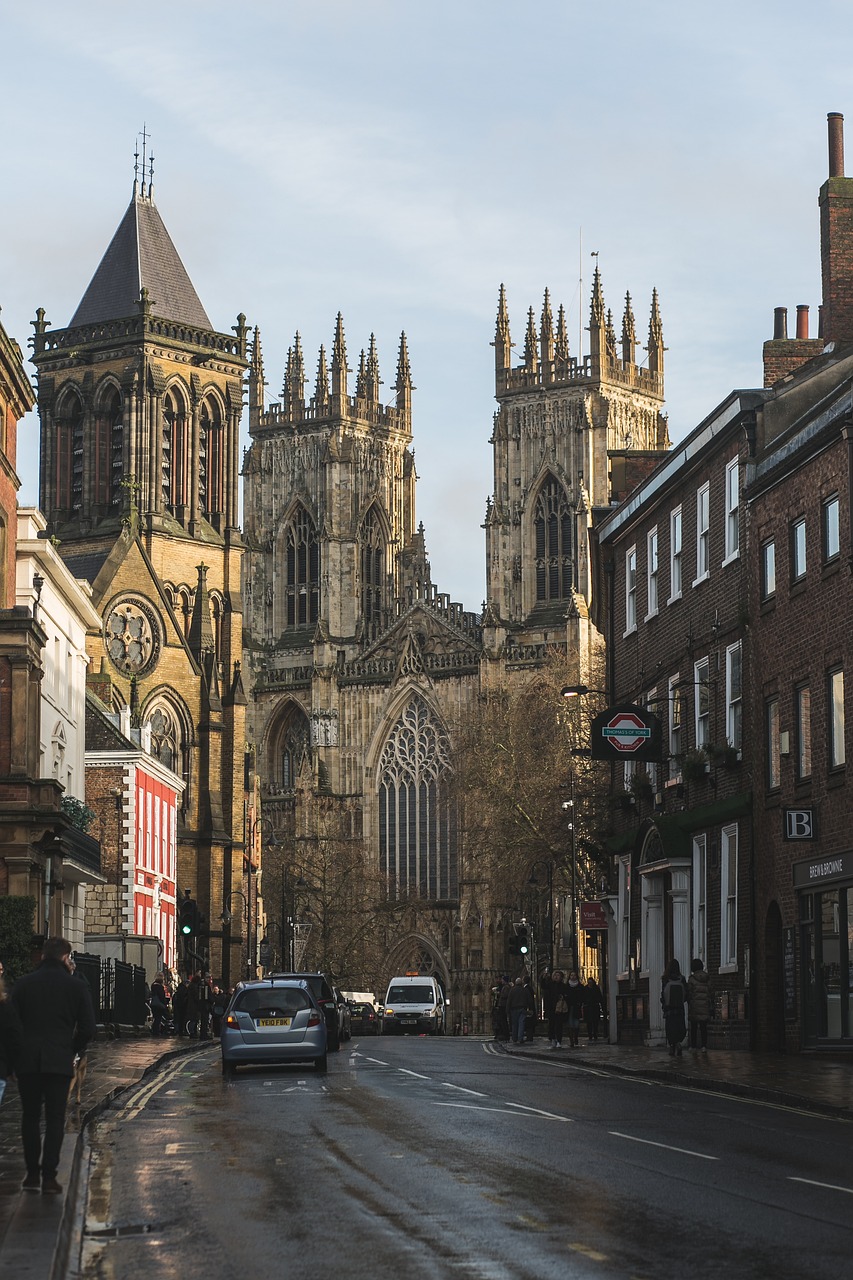 Read more about the article A Comprehensive Guide to Planning Your Vacation to York, England